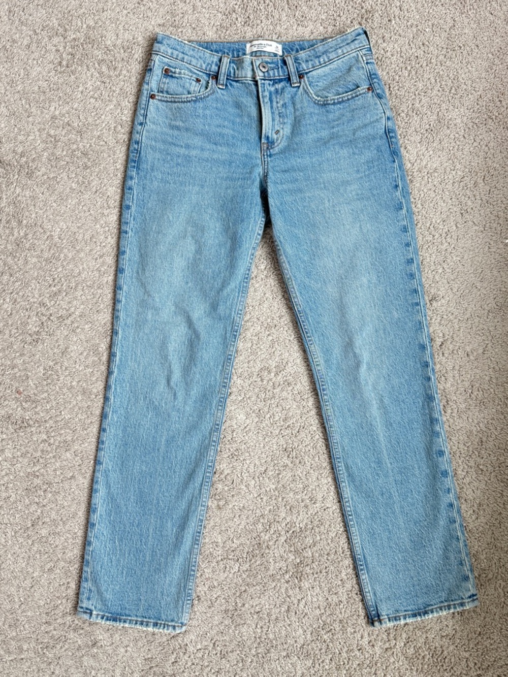 Abercrombie and Fitch 90’s straight Jean